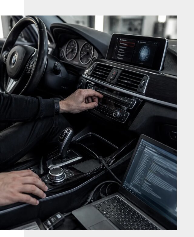 Русификация автомобилей BMW с адаптацией меню и функций в Омске
